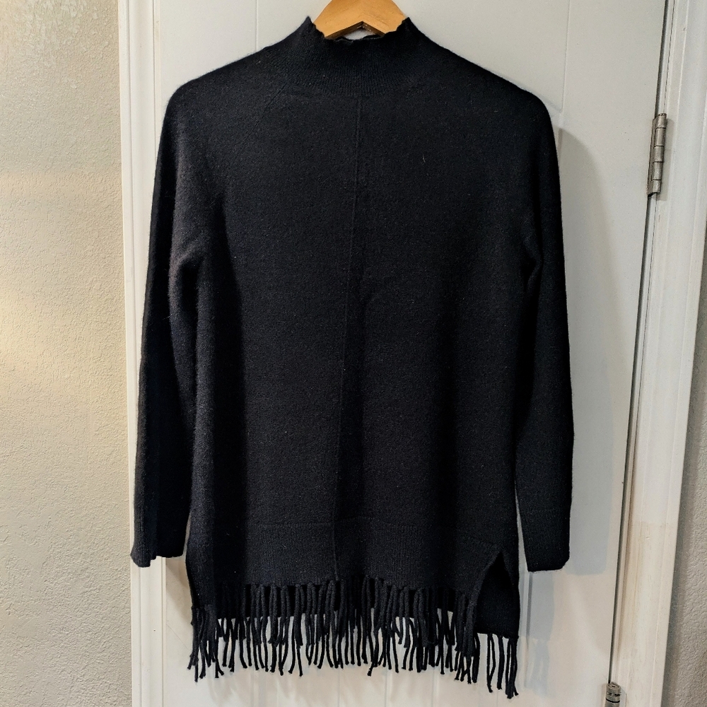 Isaac Mizrahi Black Turtleneck Sweater with Fringe Hem – Size Small